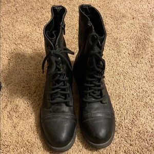 combat boots